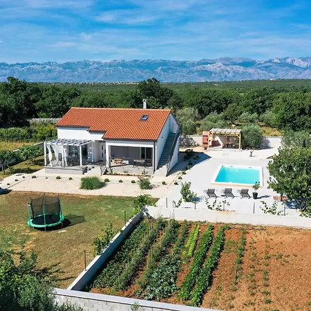 Stunning In Vrsi With Wifi Hébergement de vacances Poljica (Zadar)