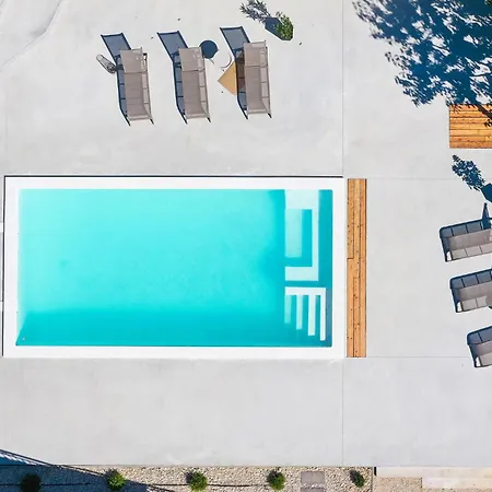 Stunning In Vrsi With Wifi Hébergement de vacances